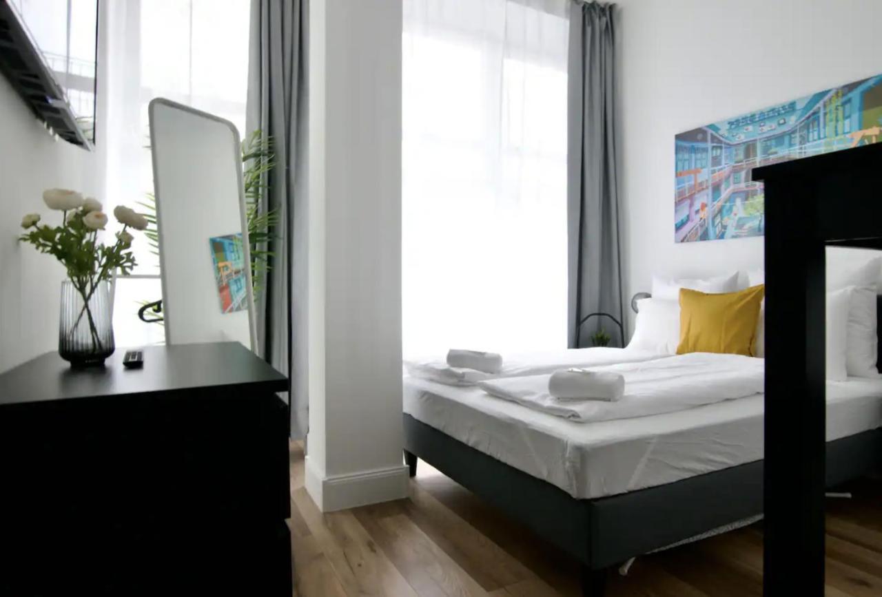 Studio Apartments By Hi5- Apartment In Downtown Budapest Eksteriør bilde